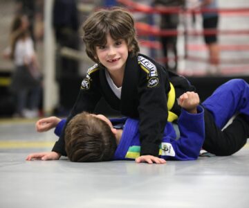 cour MMA KIDS , sport de combat pour enfants , 89100 sens